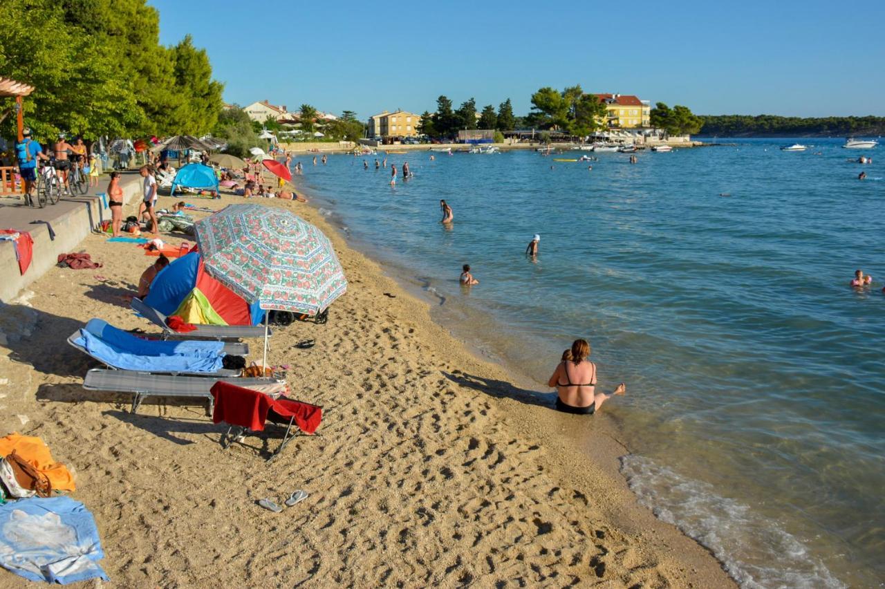Apartment 10 In Villa Petrac Banjol Dış mekan fotoğraf