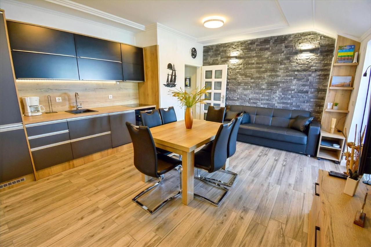 Apartment 10 In Villa Petrac Banjol Dış mekan fotoğraf