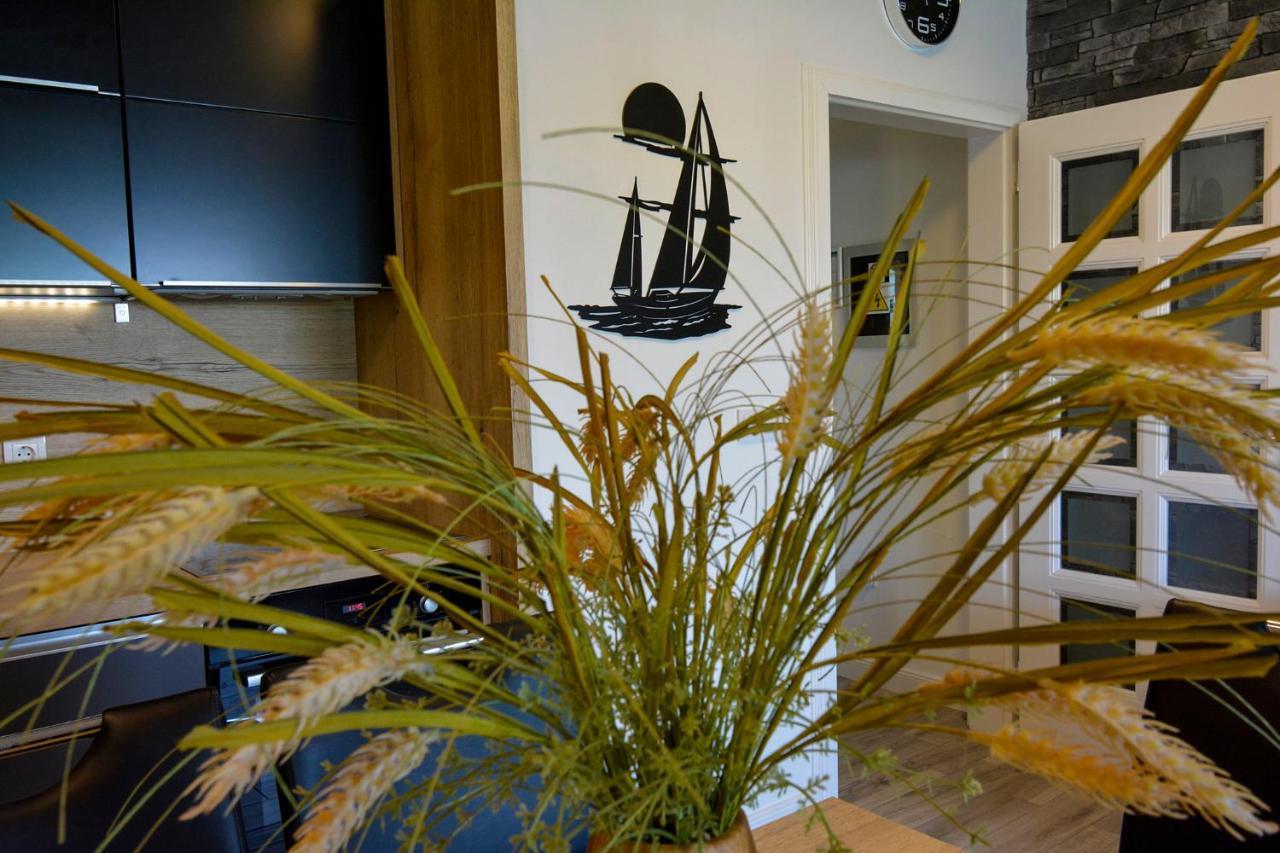 Apartment 10 In Villa Petrac Banjol Dış mekan fotoğraf